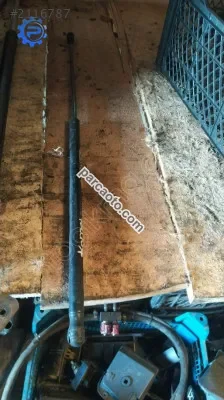 Cornet bagaj amortisör çıkma