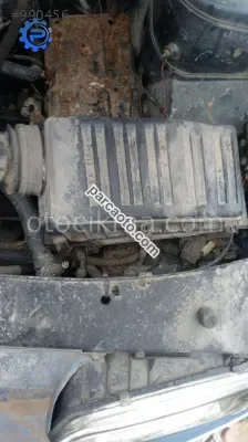 peugeot 405 çıkma hava filtre kutusu