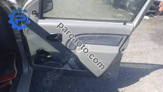 Dacia Logan Sağ Ön Kapı Döşemesi Yedek Parça İlanı