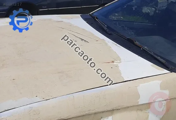1988 model mazda 323 1.6 çıkma motor kaputu