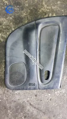 Mazda Lantis Sol Arka Kapı Döşemesi çıkma