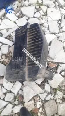 peugeot 207 1.4 benzinli orjjinal hava filtre kutusu