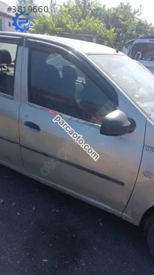 Dacia Logan Sağ Ön Kapı Yedek Parça - Oto Çıkma Parçalar