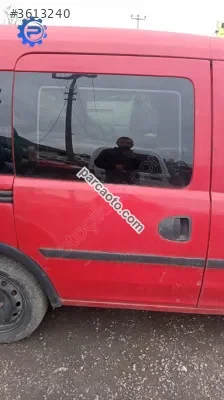 Opel combo c sağ sürgü kapı yedek parça