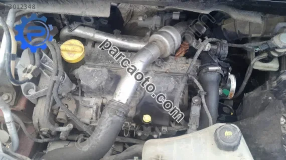 Renault kango-megane 2 1.5 önden maaşlı komple motor yedek parça