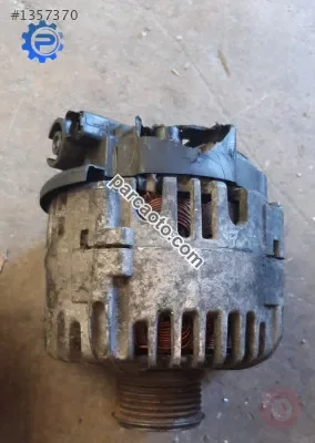 Peugeot 207 çıkma şarj dinamosu