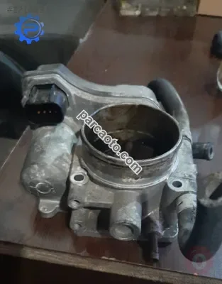 opel vectra b 1.8 16v çıkma gaz kelebeği