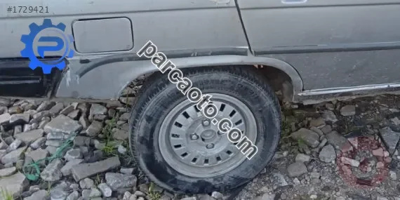 Renault R 9 Şasi Sağ - Ordu Ünye