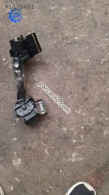 hyundai era çıkma sinyal silecek kolu