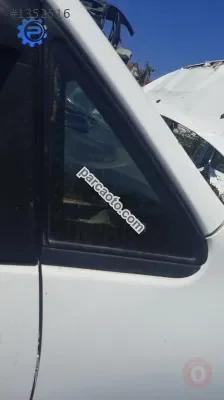 hyundai starex çıkma sağ ön kelebek camı
