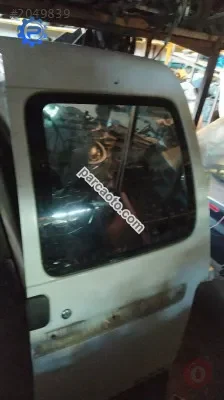 Partner sağ arka bagaj kapağı çıkma
