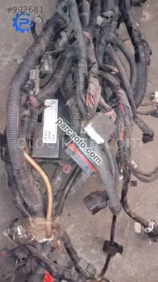 hyundai accent 1.3 otomatik klimalı absli motor içi tesisat