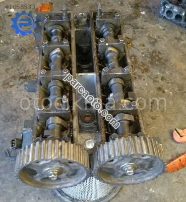 2000 model ford fiesta 1.25 çıkma dolu silindir kapağı