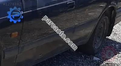 1991 model mazda 929 2.0 çıkma sol takım kapı bandı