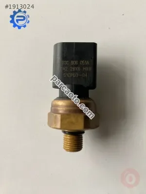 Çıkma Benzin Basınç Müşürü VW Passat 1.6FSİ 03C906051A