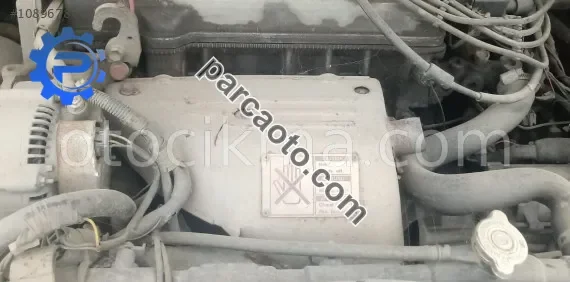 toyota corona 2.0 çıkma hava filtre kutusu