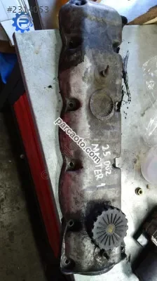 Renault Master 1 2.5 Külbütör Kapağı çıkma