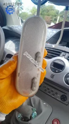 Kango 3 tavan lambası yedek parça