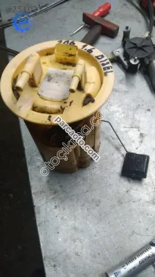 Peugeot 206 1.6 Dizel Şamandra yedek parça