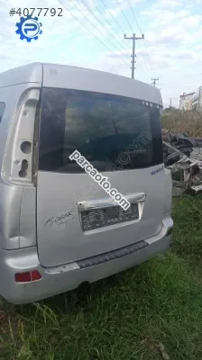 Chery taxim bagaj kapak dolu
