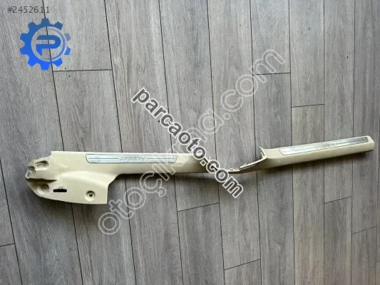 Marşpiyel İç Kaplama Sol VW Passat B7 3AA853369
