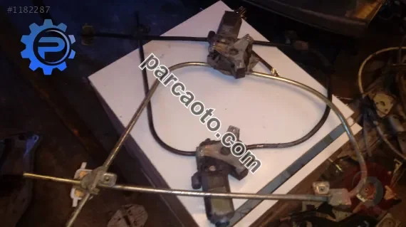 renault r19 çıkma sağ sol ön cam krikosu motorlu