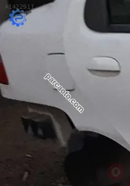 2005 model fiat albea 1.6 16v çıkma depo kapağı