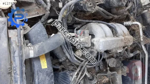 1991 model mazda 929 2.0 çıkma enjektör