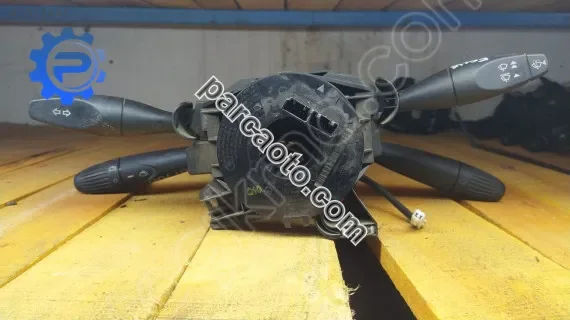 ford focus 1 çıkma sinyal silecek kolu