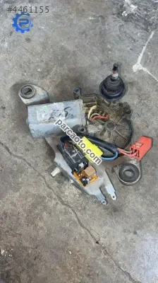 Peugeot 306 arka silecek motoru