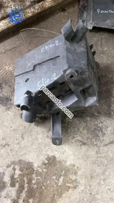 Renault clio2 sigorta kutusu muhafaza plastiği