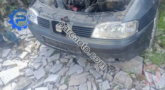 2011 model seat ibiza 16v çıkma ön tampon