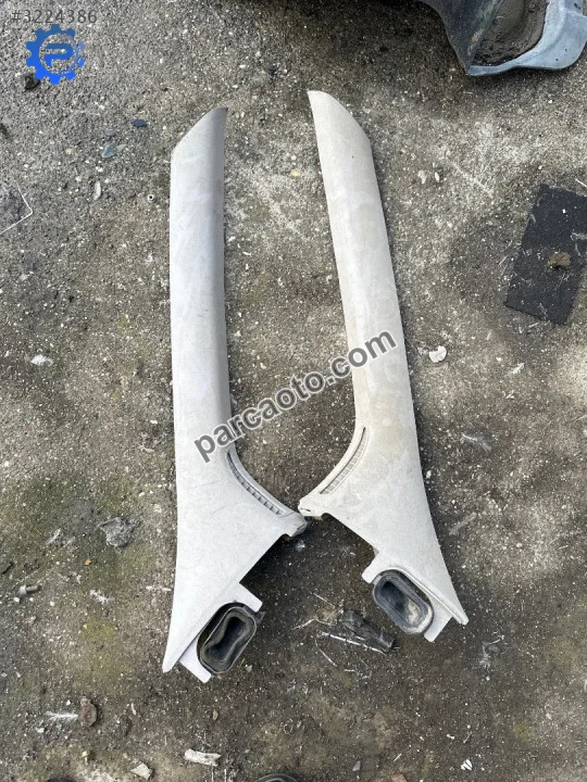 Fiat doblo 3 Sağ Sol Ön Cam Direği Kaplaması plastiği Fiat doblo 3 Sağ Sol Ön Cam Direği Kaplaması plastiği