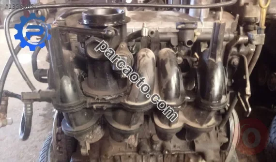 Dacia logan 8v çıkma emme manifoldu plastiği 1.4