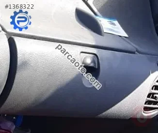 2002 model renault kangoo express 1.9 çıkma torpido kapağı