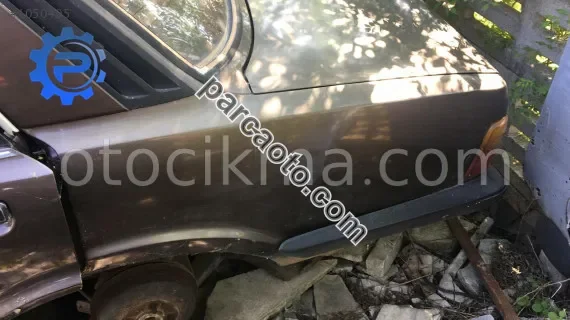 ford tanus sol arka camurluk kesme
