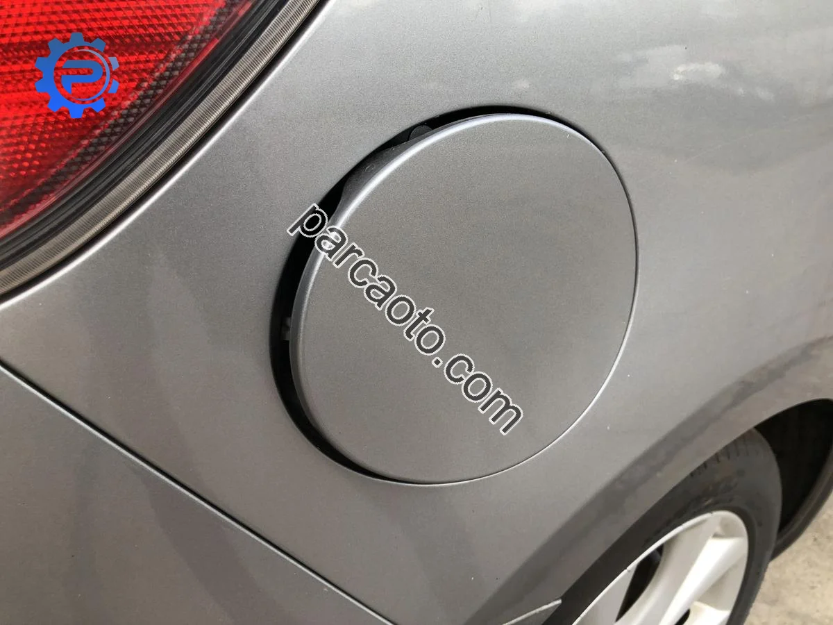 Mazda 2 Depo Kapağı - Mersin Tarsus