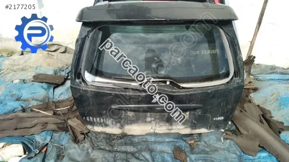 Mitsubishi grandıs bagaj kapağı çıkma