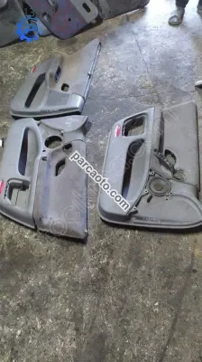 Laguna iki kapı döşemesi takım çıkma