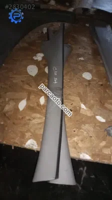 Clio 2 sağ sol ön cam direk iç plastik kaplamaları yedek parça