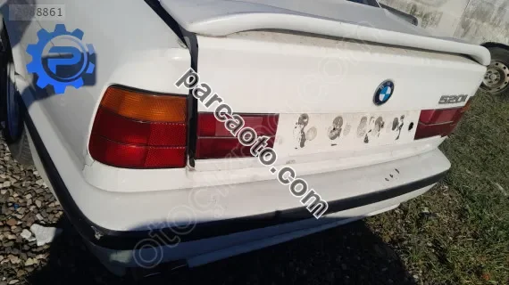 Bmw e34 kasa 5.20 takim stop yedek parça