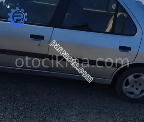 1998 model peugeot 306 1.8 benzinli çıkma sol marşbiyel