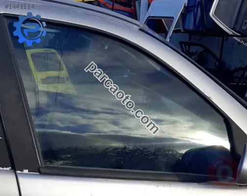 fiat palio çıkma sağ ön kapı camları