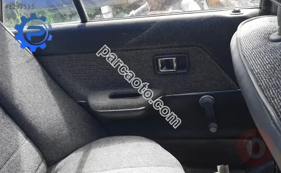 1988 model mazda 323 1.6 sökme sol arka kapı döşemesi