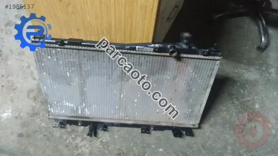 Honda civic 1.6 vtec otomatik şu radyatör çıkma