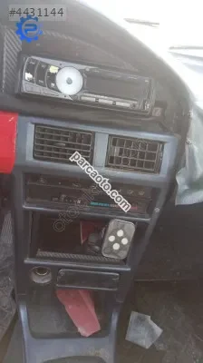 Toyota Corolla ae92 fındık kasa teyp cercevesi