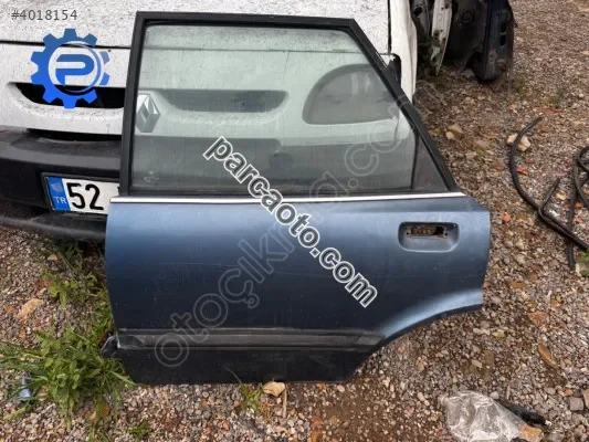 Ford Taunus Sol Arka Kapı (Boş)