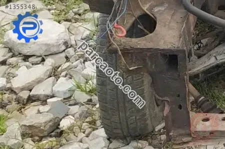 1999 peugeot partner 1.4 benzinli çıkma sağ ön jant lastik