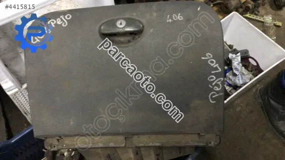 Peugeot 406 torpido kapağı