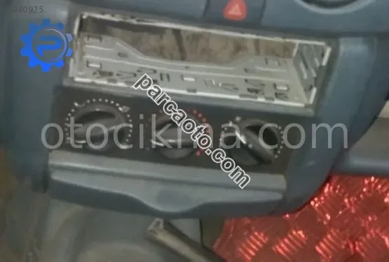 2006 model renault kangoo 1.9 çıkma klima kontrol paneli